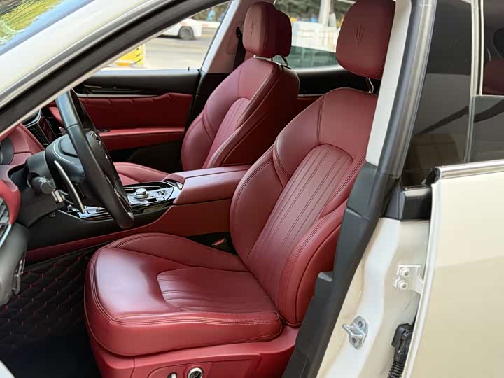 Maserati Levante 2022 2022款 2.0T GT锋芒版