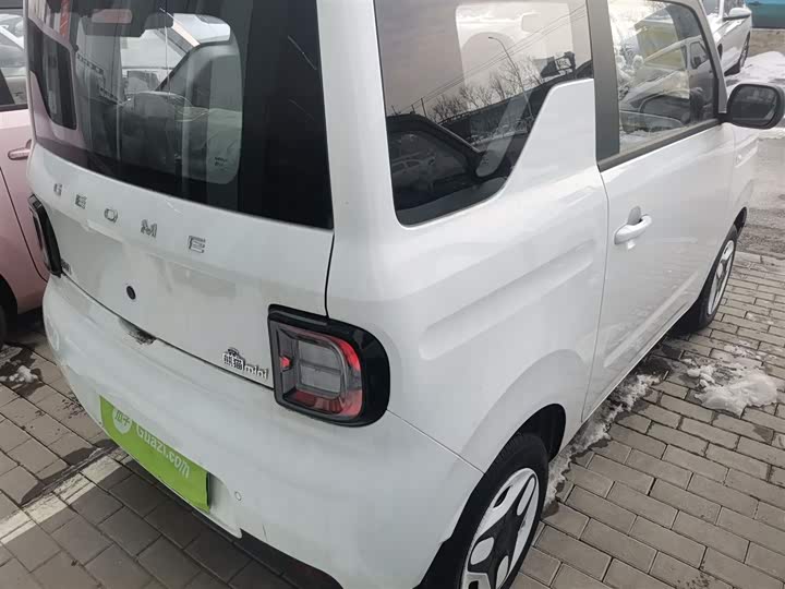 Geely Galaxy Panda Mini 2025 2025款 熊猫mini 210km 元气熊