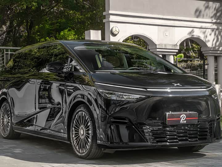 XPeng X9 2025 2025款 纯电 650长续航 Max