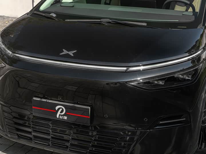 XPeng X9 2025 2025款 纯电 650长续航 Max