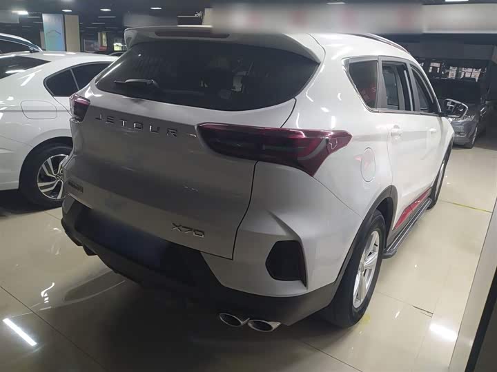 Jetour X70 2023 2023款 1.5T 手动超越版 5座