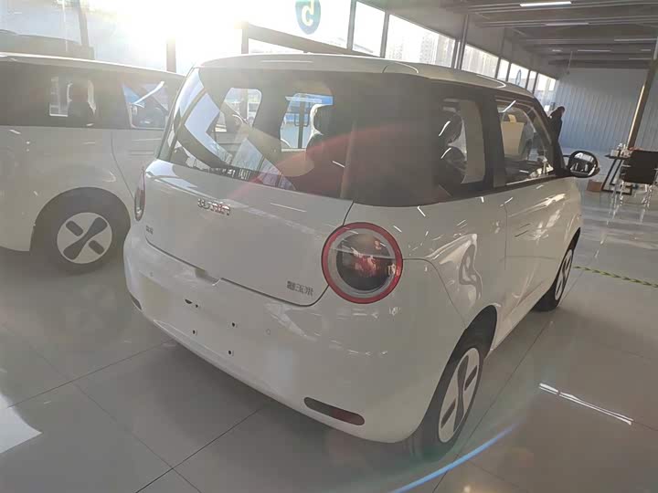 Changan Qiyuan (Nevo) Lumin 2026 2026款 宝藏版 205km 酷爱米 宁德