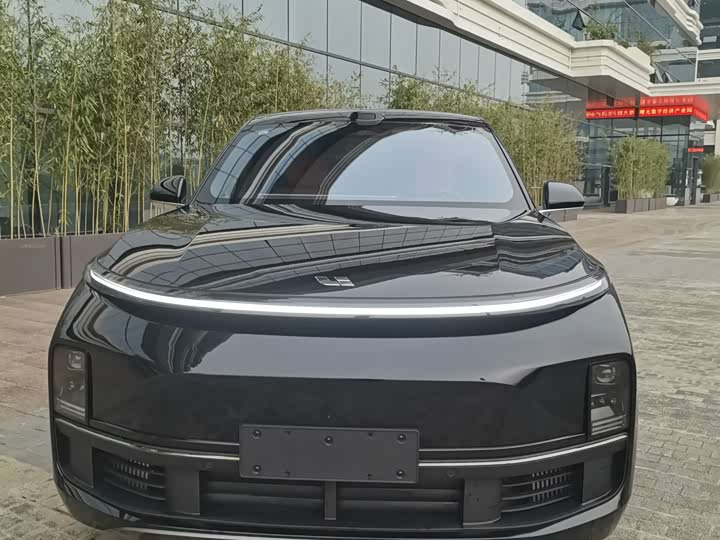 LiXiang L9 2025 2025款 Ultra 智能焕新版