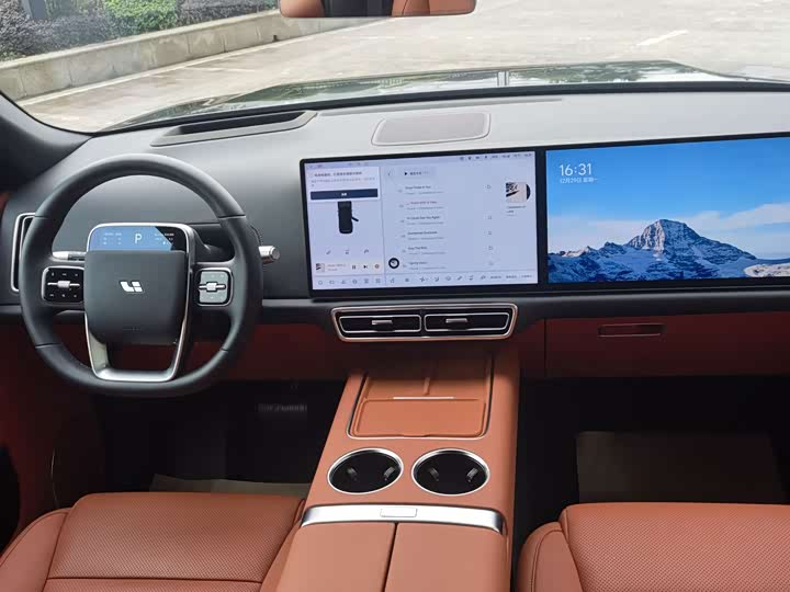 LiXiang L9 2025 2025款 Ultra 智能焕新版