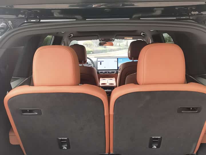 LiXiang L9 2025 2025款 Ultra 智能焕新版