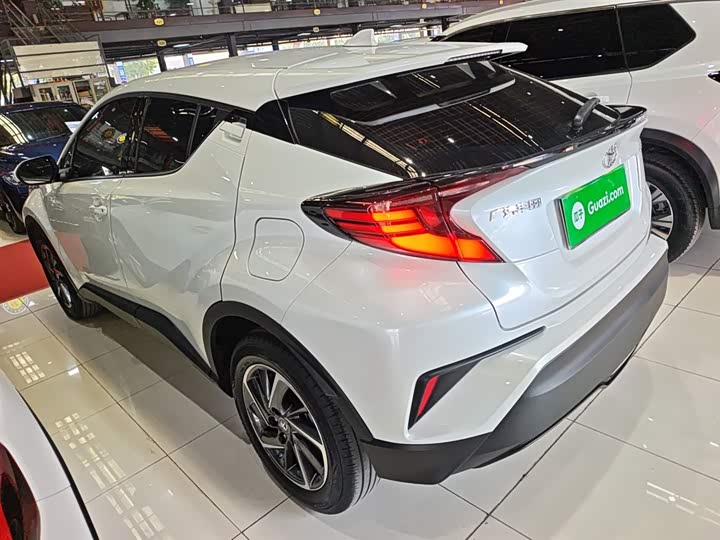 Toyota C-HR 2022 2022款 2.0L 领先版