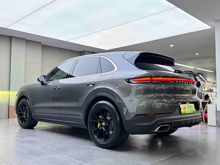 Porsche Cayenne Hybrid 2024 2024款 Cayenne E-Hybrid 2.0T
