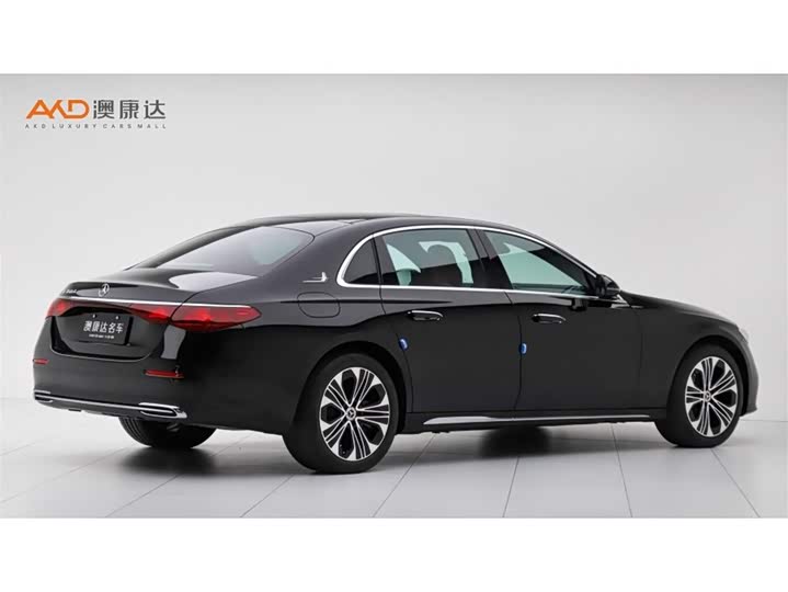Mercedes-Benz E-Class Hybrid 2024 2024款 E 350 e L 插电式混合动力轿车