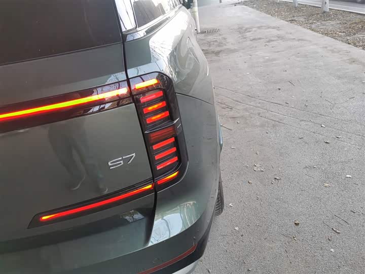 GAC Trumpchi S7 2025 2025款 180km Ultra 四驱激光雷达版