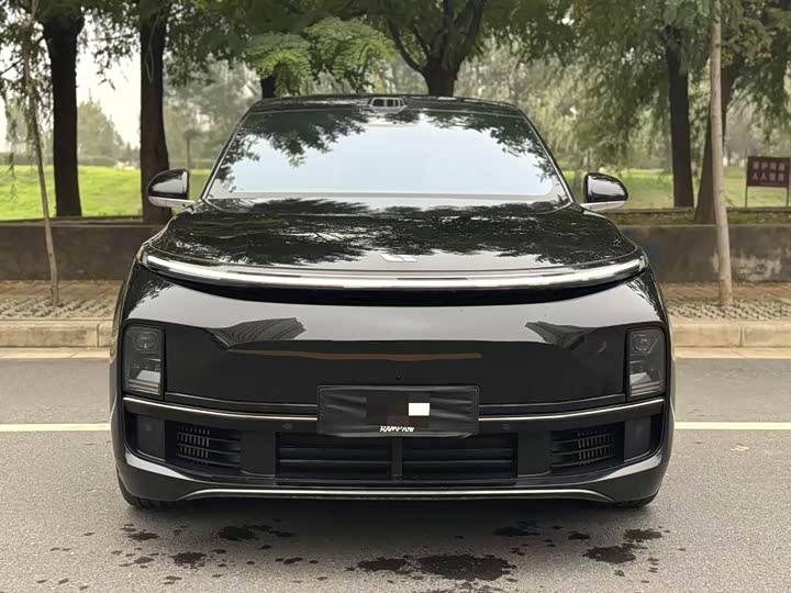 LiXiang L8 2025 2025款 Pro 智能焕新版