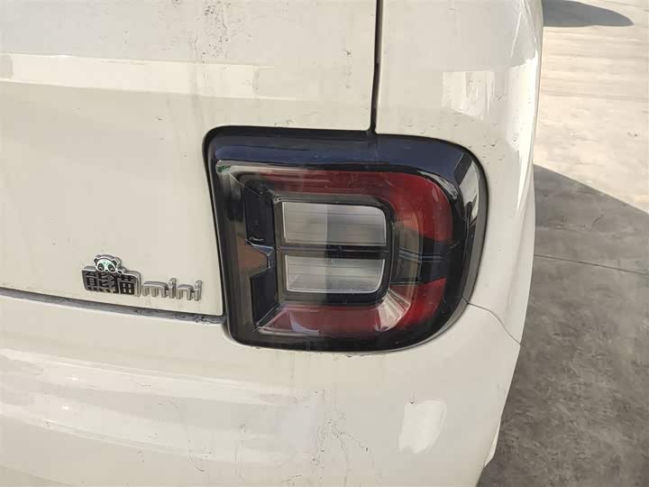 Geely Galaxy Panda Mini 2025 2025款 熊猫mini 210km 元气熊