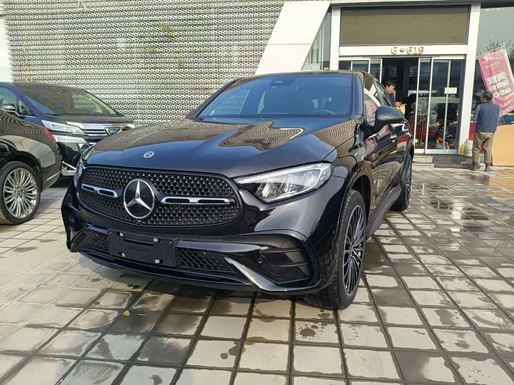 Mercedes-Benz GLC-Class Coupe 2024 2024款 GLC 300 4MATIC 轿跑SUV