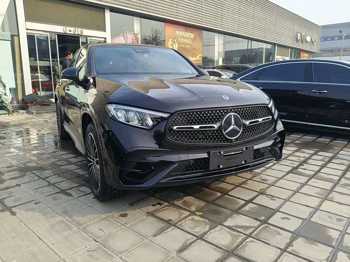 Mercedes-Benz GLC-Class Coupe 2024 2024款 GLC 300 4MATIC 轿跑SUV