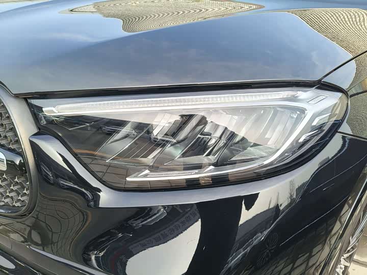 Mercedes-Benz GLC-Class Coupe 2024 2024款 GLC 300 4MATIC 轿跑SUV