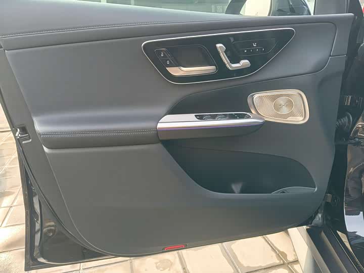 Mercedes-Benz GLC-Class Coupe 2024 2024款 GLC 300 4MATIC 轿跑SUV