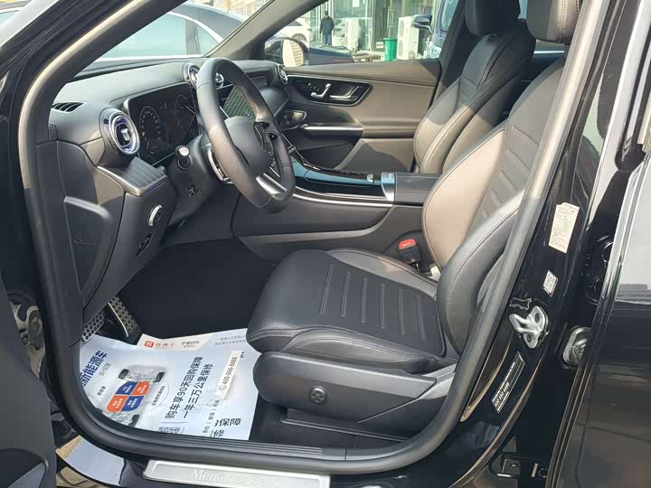 Mercedes-Benz GLC-Class Coupe 2024 2024款 GLC 300 4MATIC 轿跑SUV