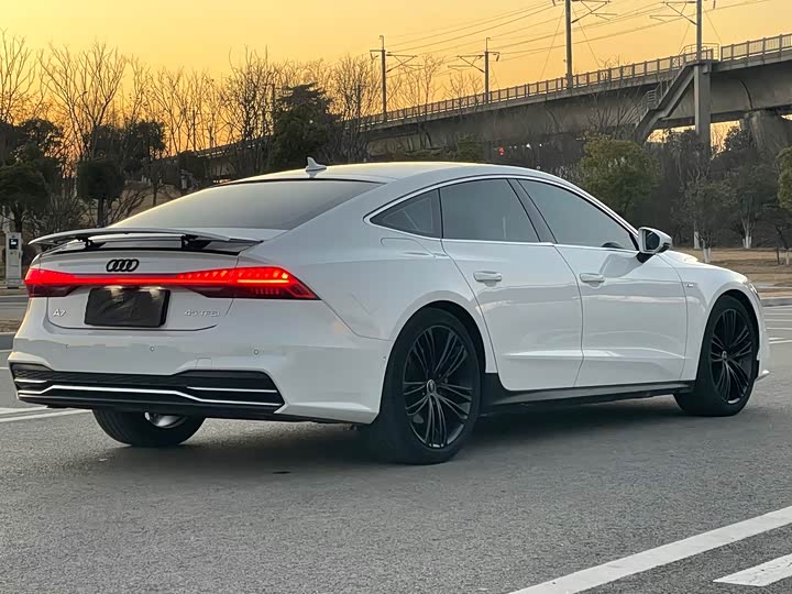 Audi A7 2025 2025款 45 TFSI 臻选型