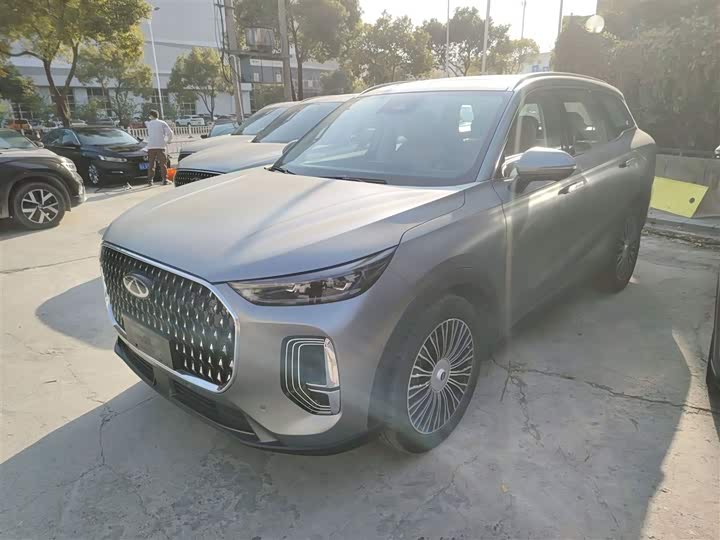 Chery Tiggo 8L 2024 2024款 2.0T 两驱尊贵版 5座