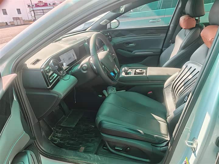 BYD Qin L 2025 2025款 DM-i 智驾版 120KM领先型