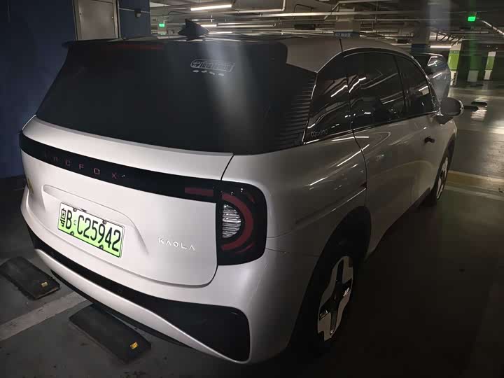 BAIC Arcfox Kaola 2023 2023款 家庭版