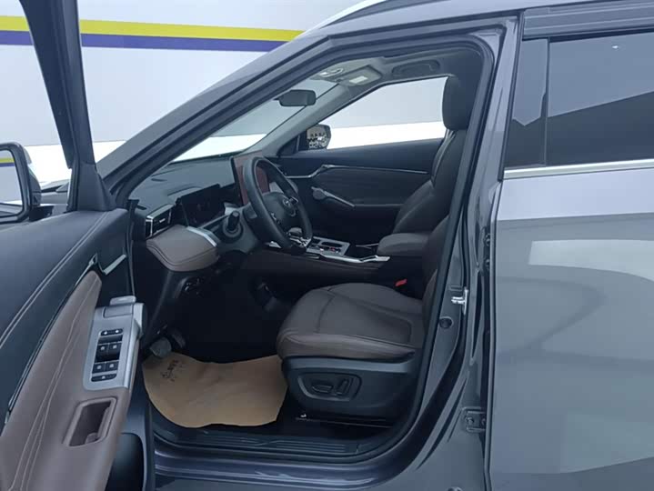 GAC Trumpchi GS4 2024 2024款 MAX 1.5T 旗舰版