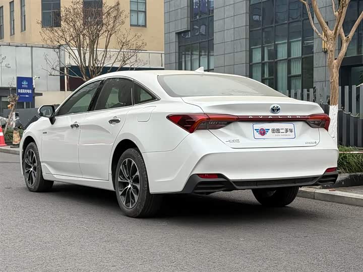 Toyota Avalon 2023 2023款 双擎 2.5L 豪华版