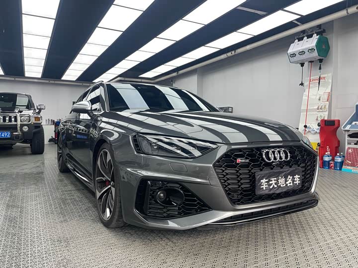 Audi RS 4 2021 2021款 RS4 Avant 暗金版