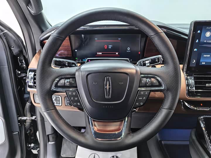 Lincoln Navigator 2022 2022款 3.5T 尊耀版