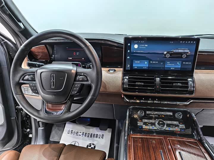 Lincoln Navigator 2022 2022款 3.5T 尊耀版