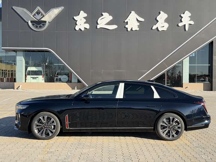 Hongqi H9 2024 2024款 2.0T 旗畅 私享风尚版