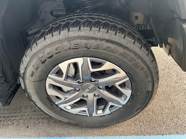 BAIC Beijing BJ40 2024 2024款 2.0D 全新刀锋英雄穿越者