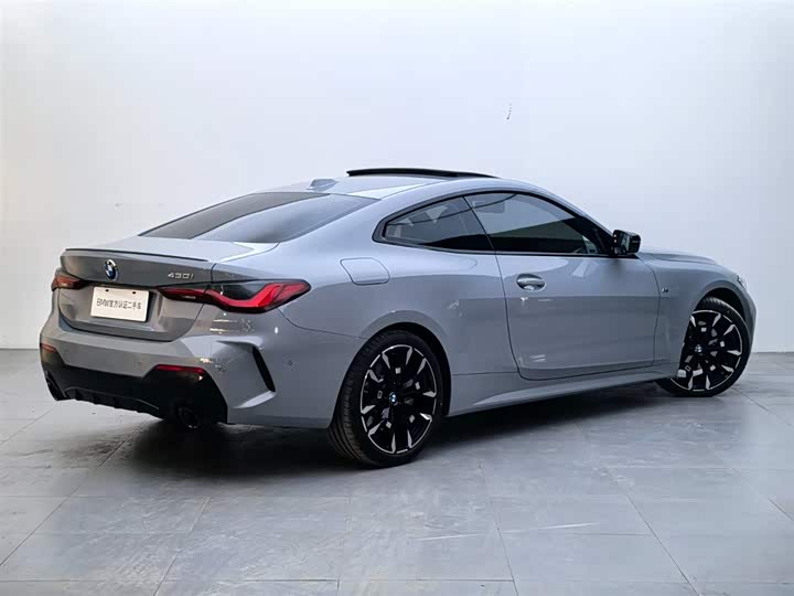 BMW 4 Series 2024 2024款 430i M运动曜夜套装
