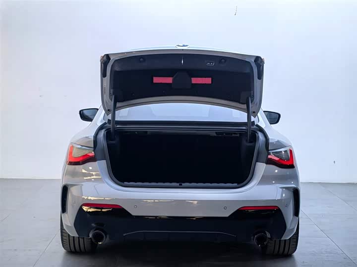 BMW 4 Series 2024 2024款 430i M运动曜夜套装