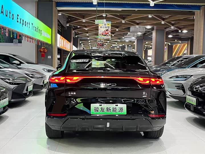 2025 BYD Song L