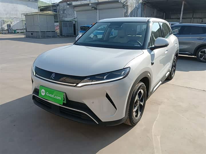 2025 BYD Yuan Up