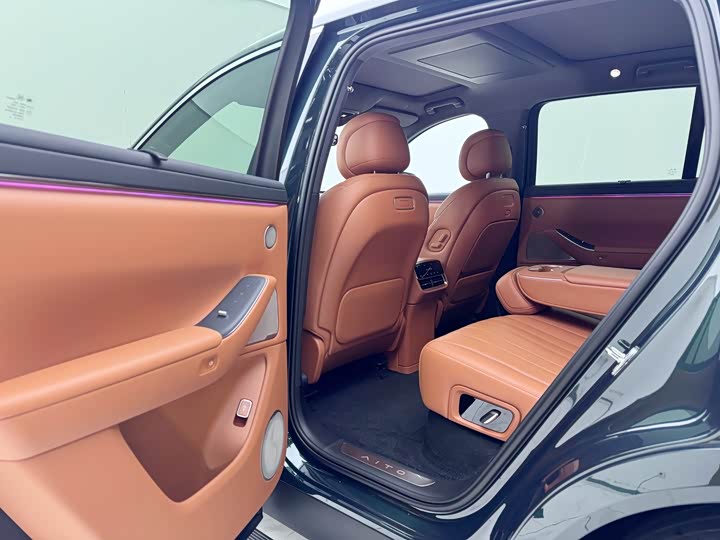 Aito M7 2026 2026款 增程 Ultra四驱版 5座