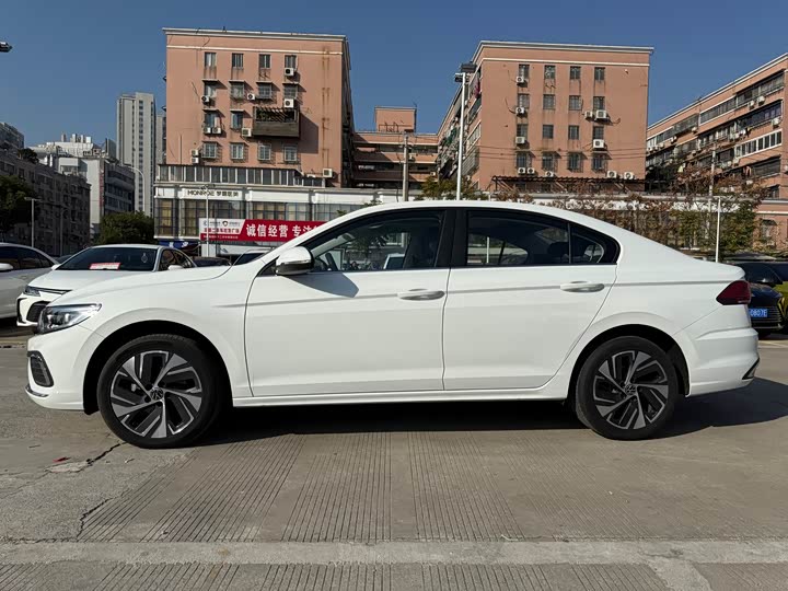 Volkswagen Bora 2025 2025款 200TSI DSG悦行导航版