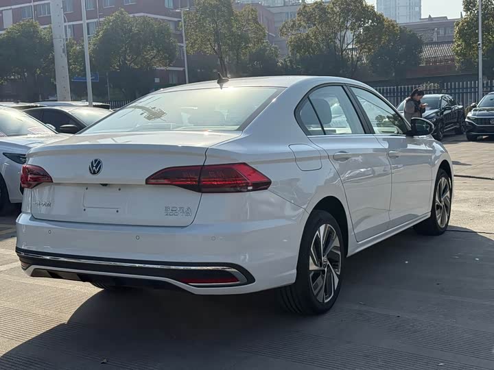 Volkswagen Bora 2025 2025款 200TSI DSG悦行导航版