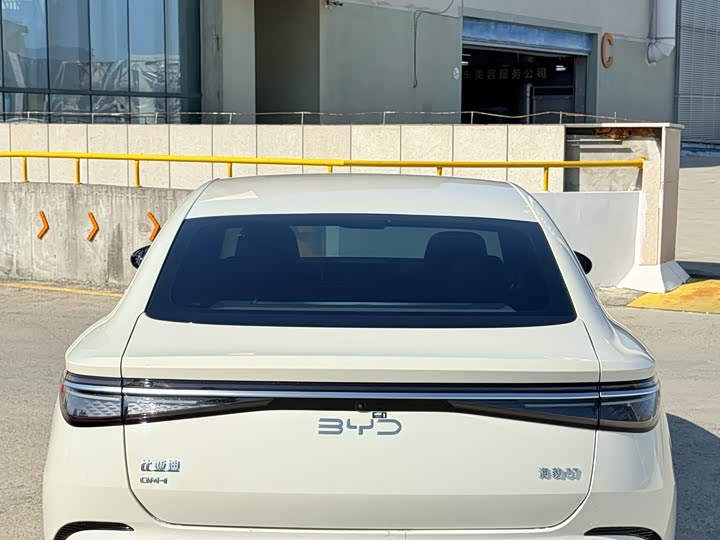 BYD Seal 07 DM-i Hybrid 2025 2025款 DM-i 1.5L 125km 精英型