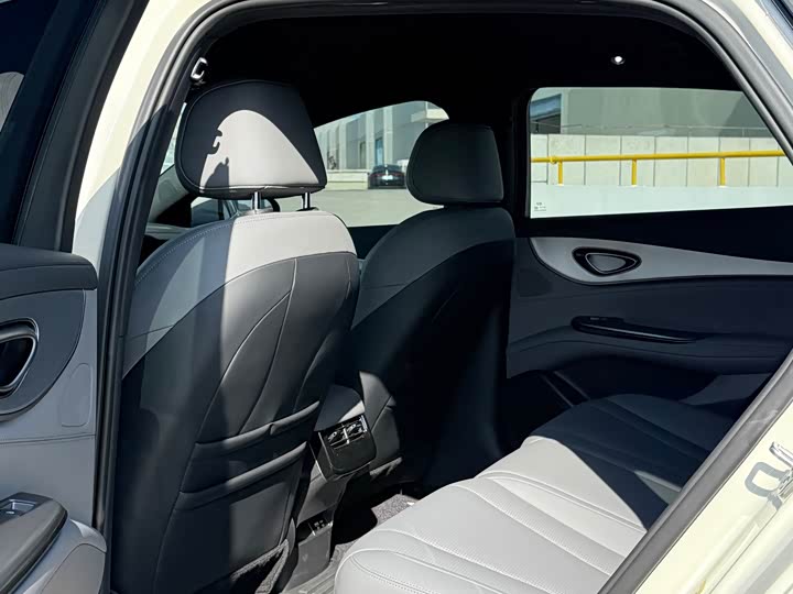 BYD Seal 07 DM-i Hybrid 2025 2025款 DM-i 1.5L 125km 精英型