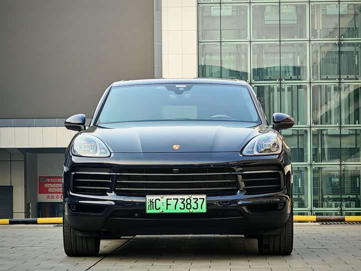 Porsche Cayenne Hybrid 2023 2023款 Cayenne E-Hybrid 2.0T 铂金版