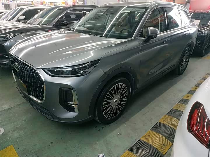 Chery Tiggo 8L 2024 2024款 2.0T 两驱尊贵版 5座