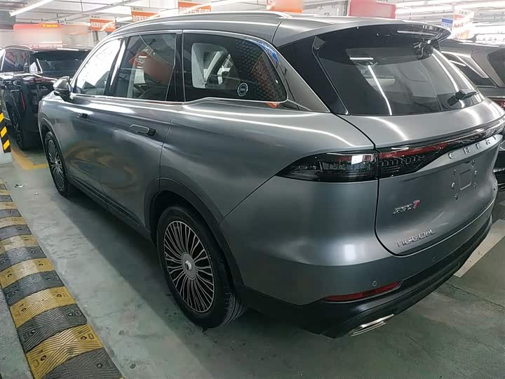 Chery Tiggo 8L 2024 2024款 2.0T 两驱尊贵版 5座
