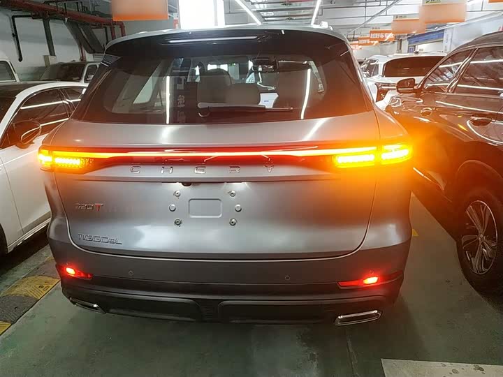 Chery Tiggo 8L 2024 2024款 2.0T 两驱尊贵版 5座