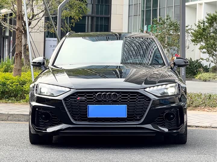 Audi RS 4 2022 2022款 RS4 Avant 暗金版