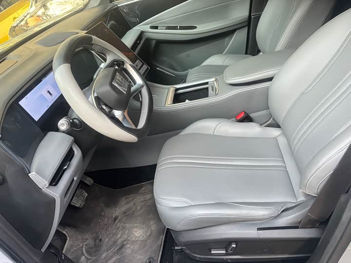 Geely Galaxy L7 2025 2025款 EM-i 115km 远航版