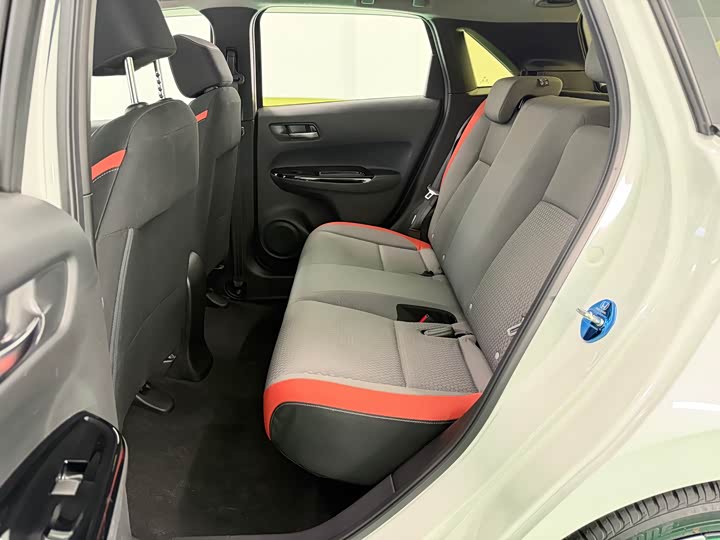 Honda Life 2021 2021款 1.5L CVT CRO-SS灵趣版