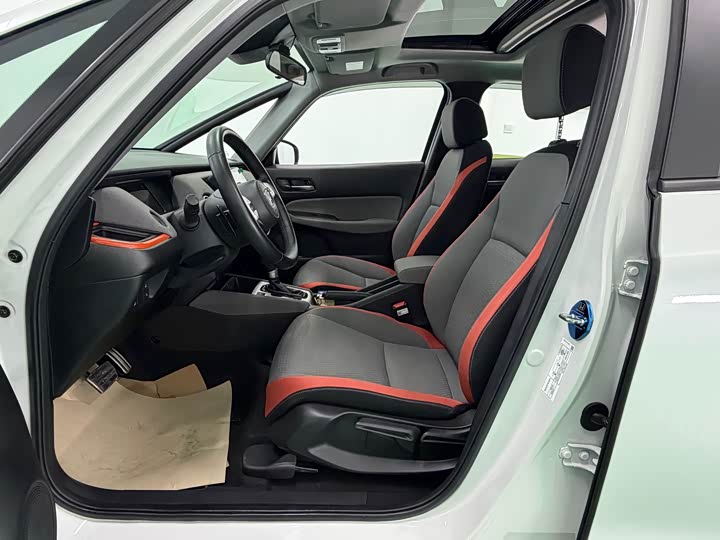 Honda Life 2021 2021款 1.5L CVT CRO-SS灵趣版