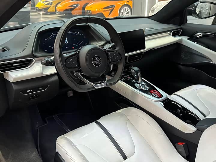 Lotus Emira 2021 2021款 2.0T DCT First Edition