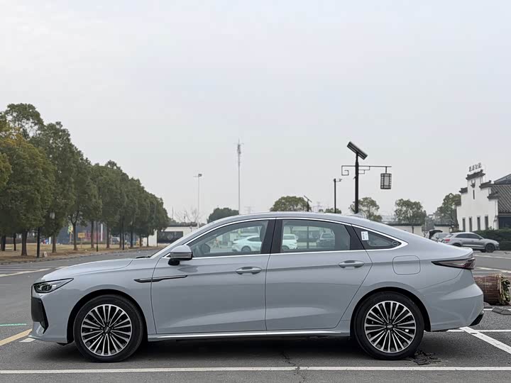 2025 Chery Fulwin A8L